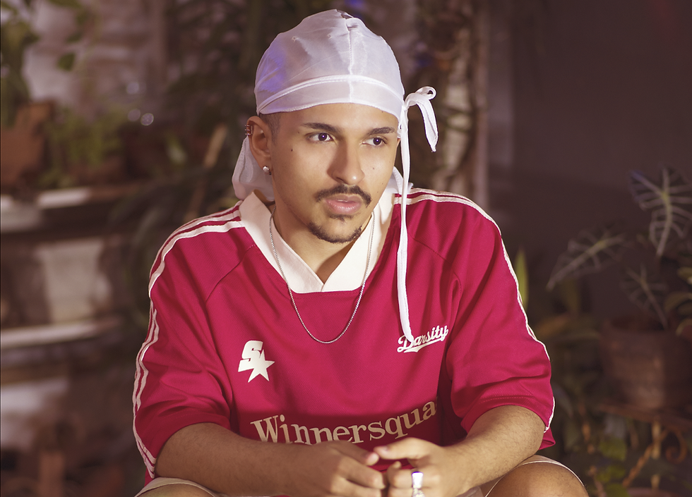 DeLuca mistura r&b e pagode novo single “MENTE QUE NEM SENTE”