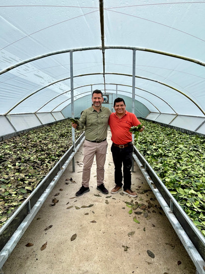 AIV and Winak together in a meeting