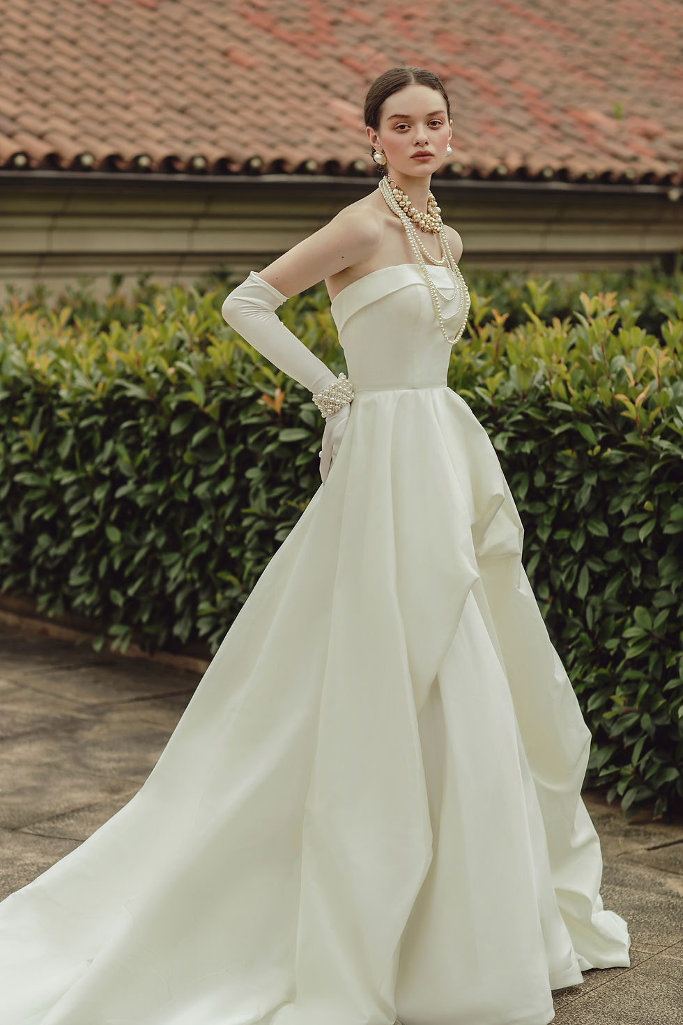 Thumbnail: Sexy  off  shoulder light wedding Dress  A-line  tail Wedding Gown