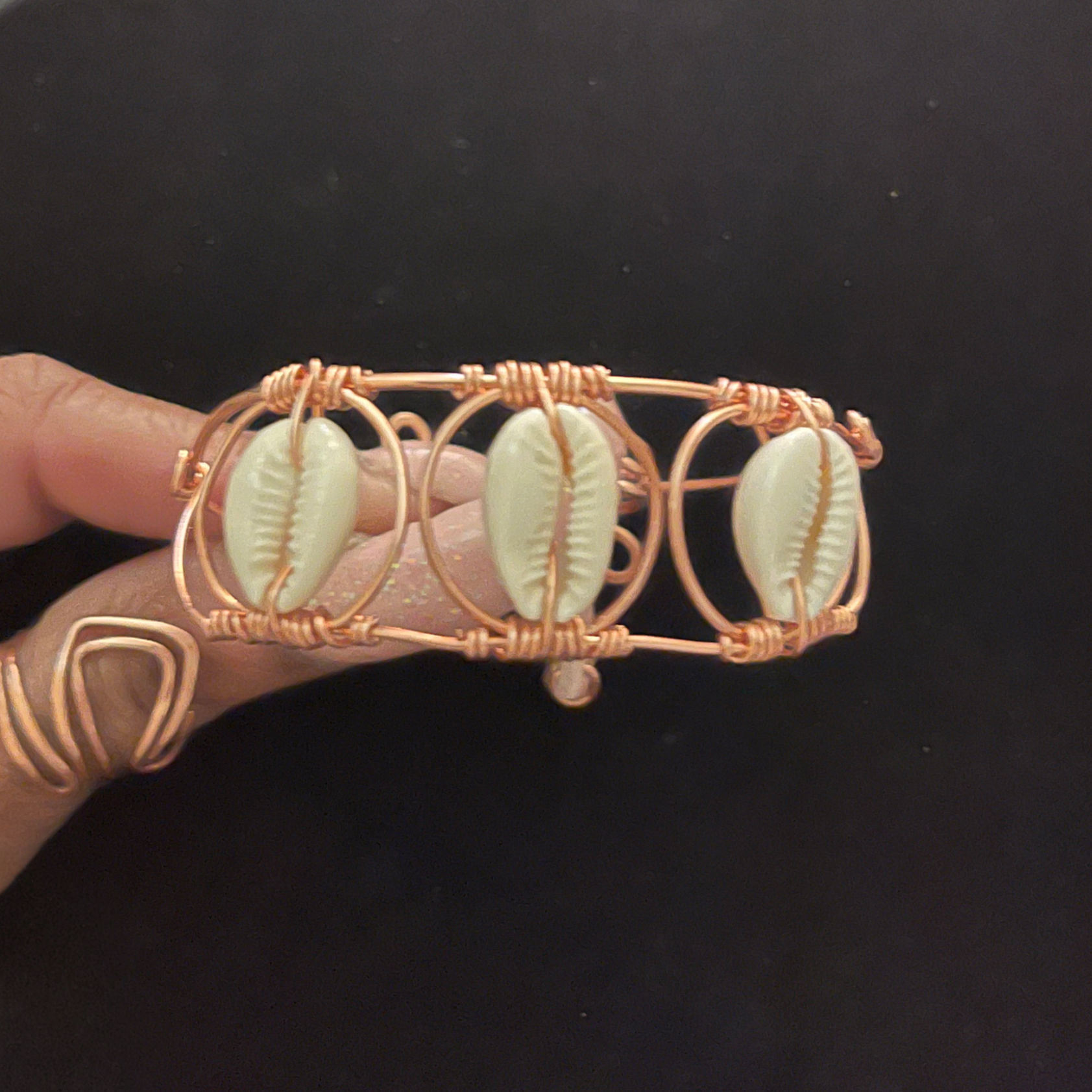 Archetype Cowrie Bangle