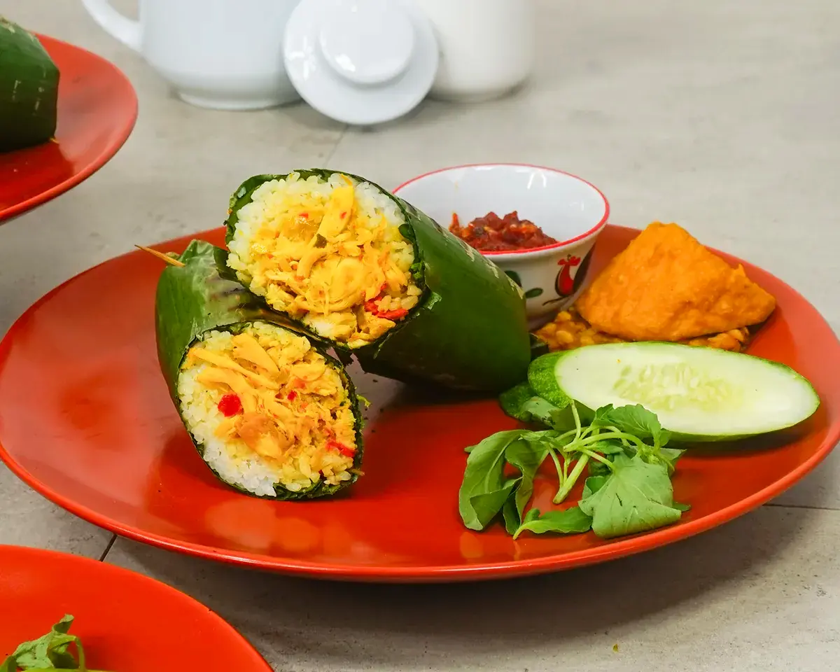 Nasi Bakar Ayam Suwir Kemangi