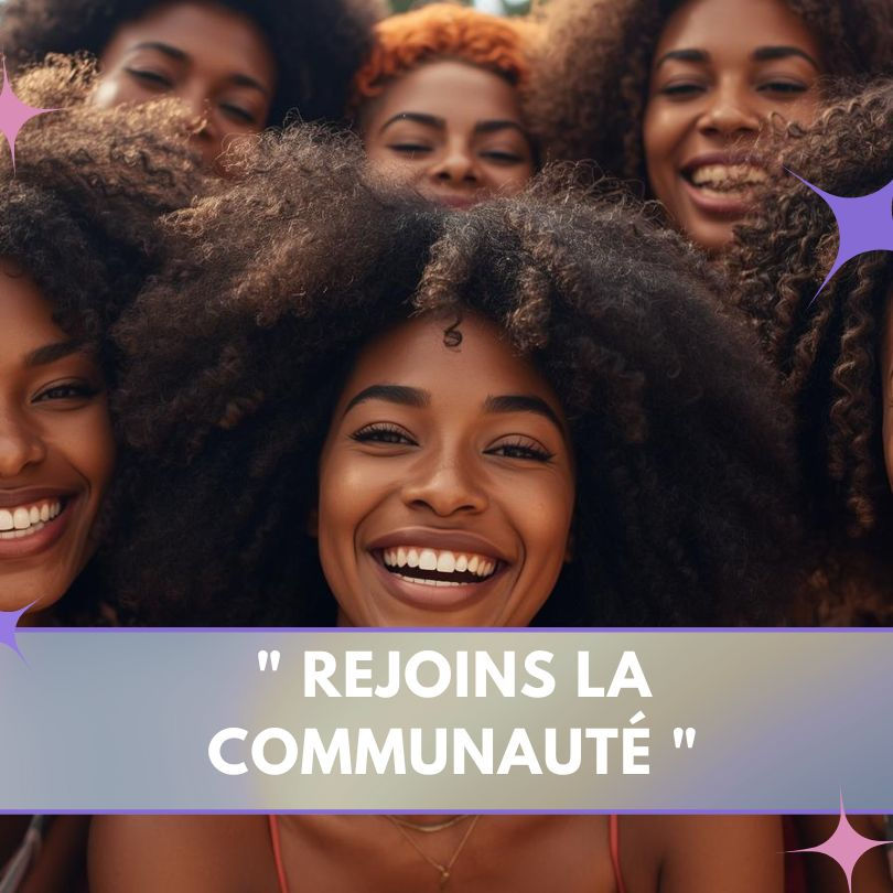 Groupe de femmes noires souriante avec leurs cheveux naturels