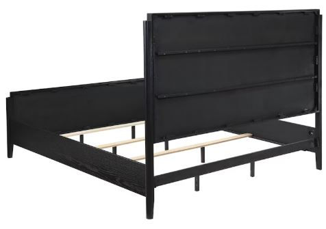 Thumbnail: Ribbed California King Bed