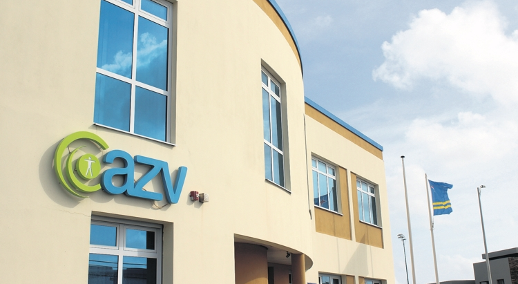 Entrante 1 di mei traspaso automatico di tur asegurado inscribi na dokter di cas L. Vink pa HOED Piedra Plat