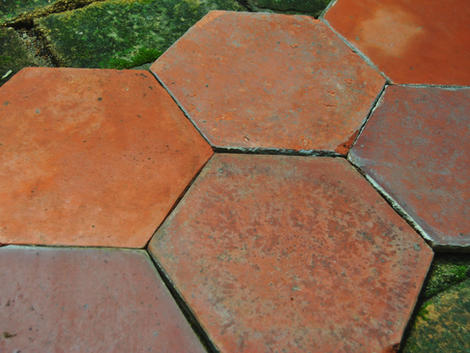 Reclaimed HexagonTerracotta Floor Tile