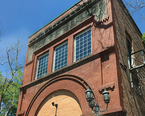 Pollock Bank Building.jpg