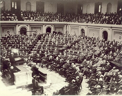 Woodrow Wilson Delivering State of the Union Address