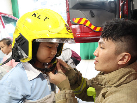 【 我們很威風吧！🧑🏻‍🚒 】