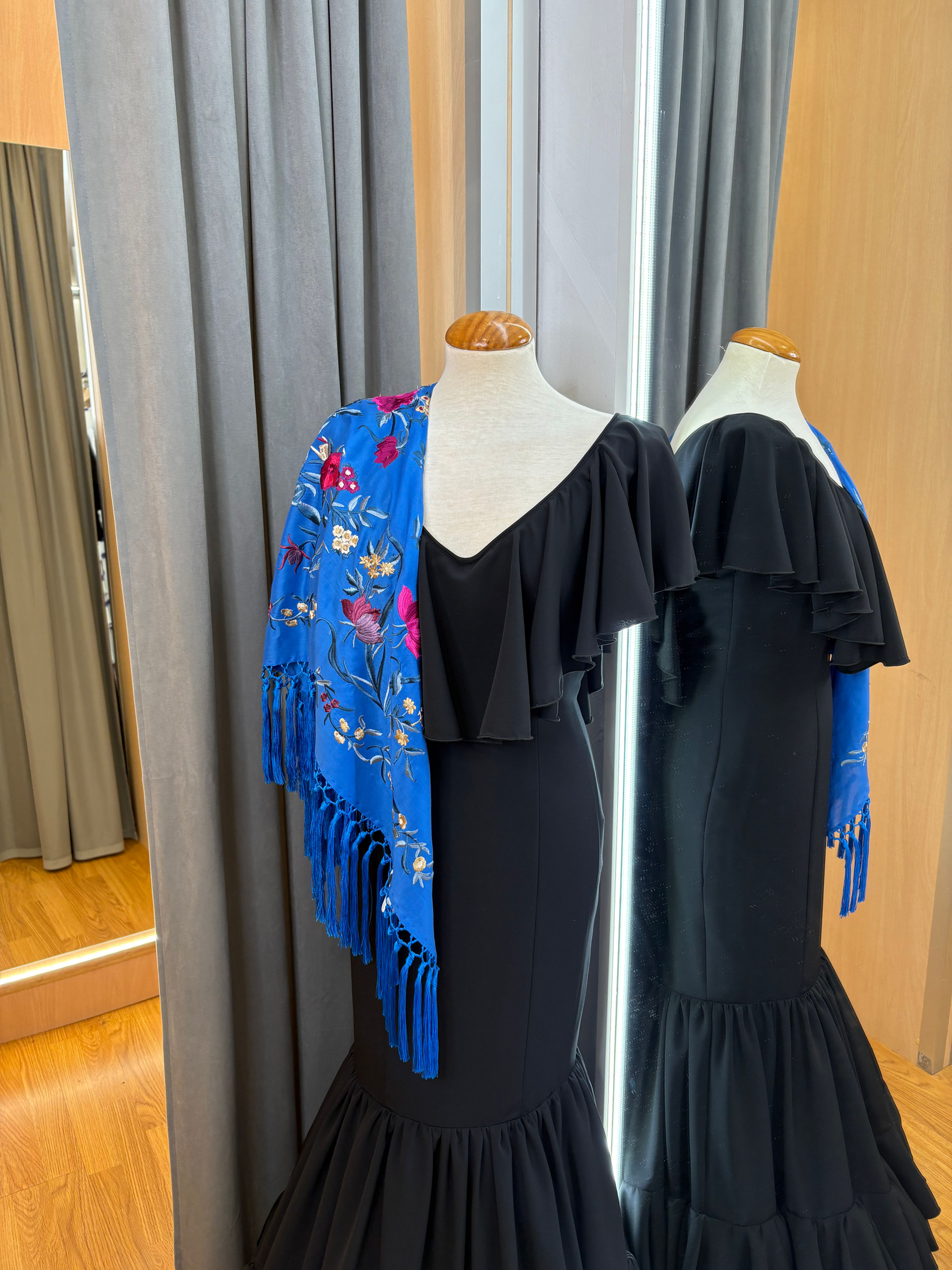 Robe de flamenco noire Chiclana