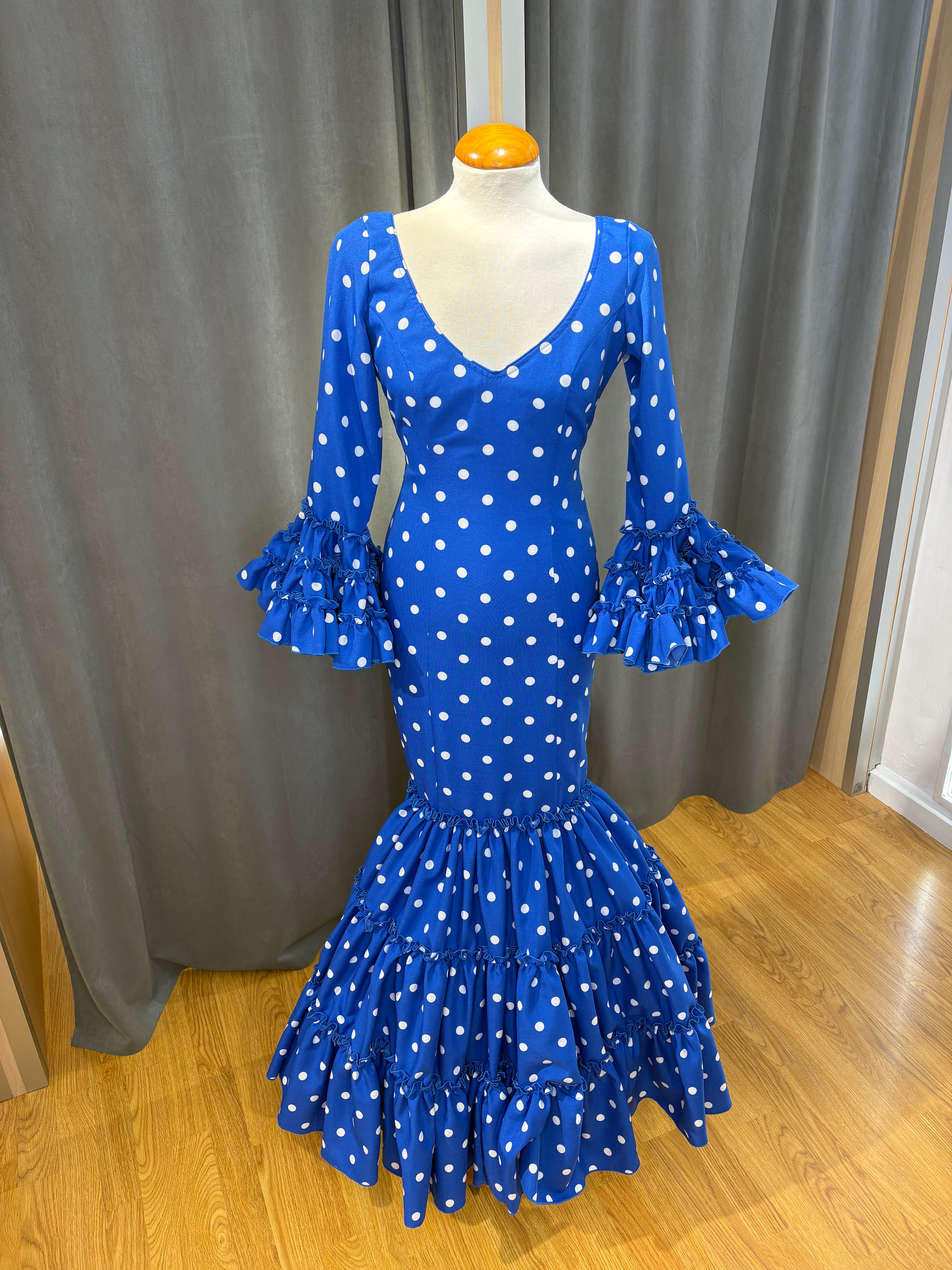 Traje Flamenca Candela Azulino lunar Blanco