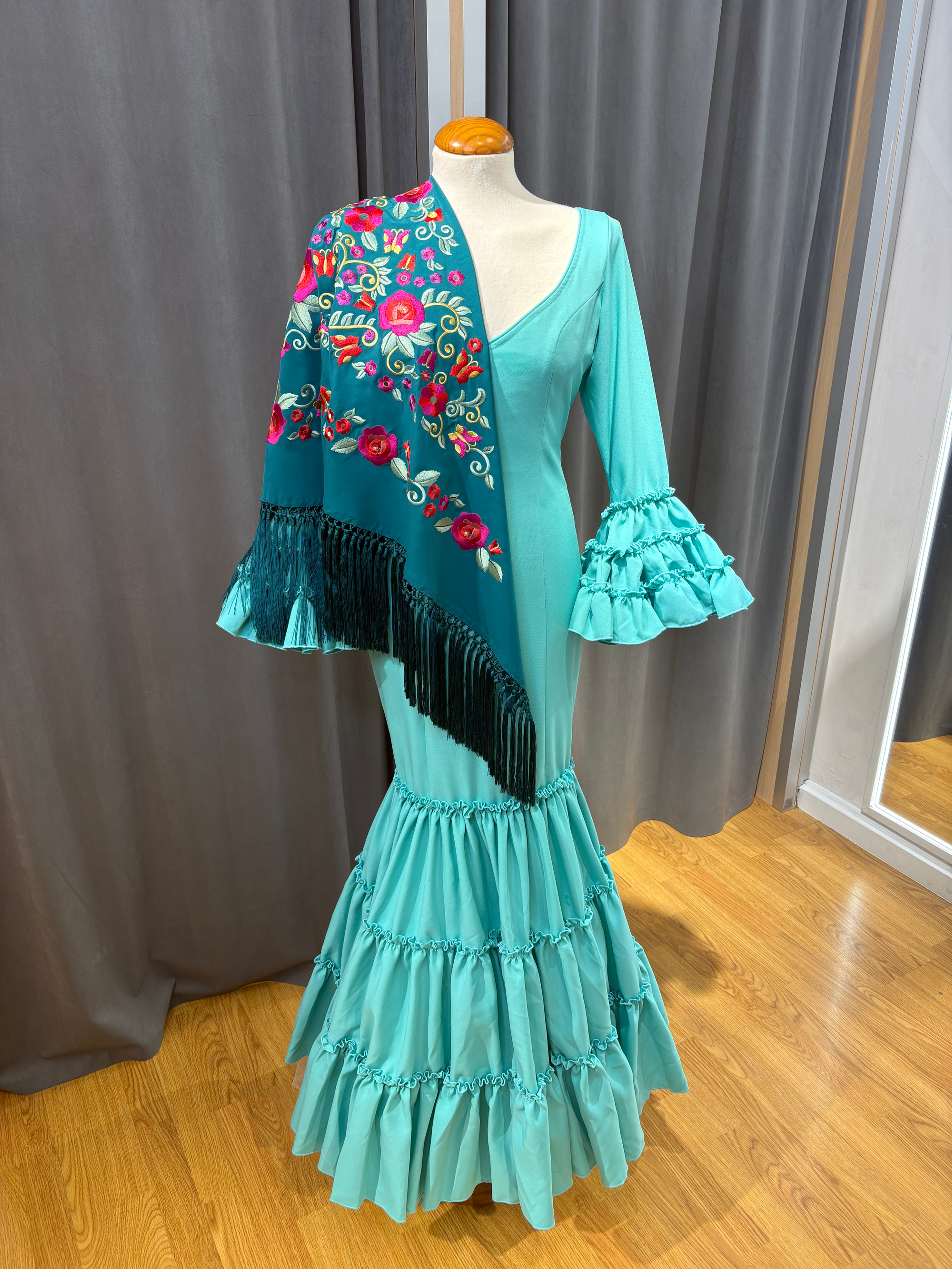 Traje Flamenca Candela Agua Marina