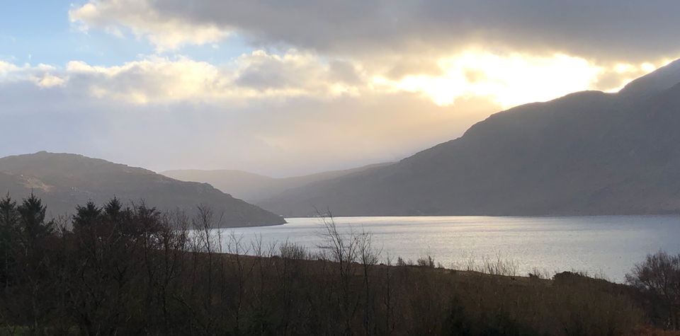 Being in silence together. Awareness and reflection on our limiting beliefs.