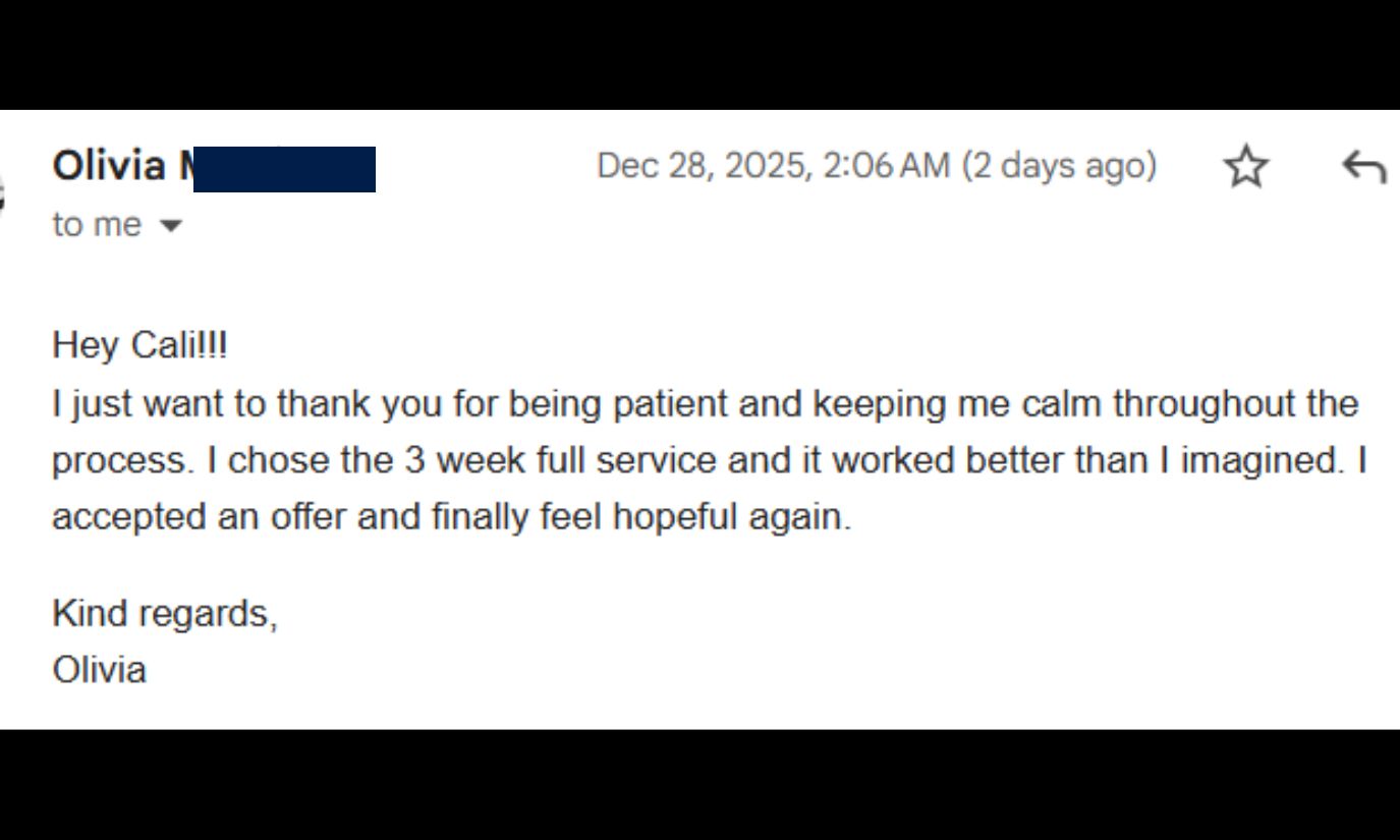 Review image for Olivia N****