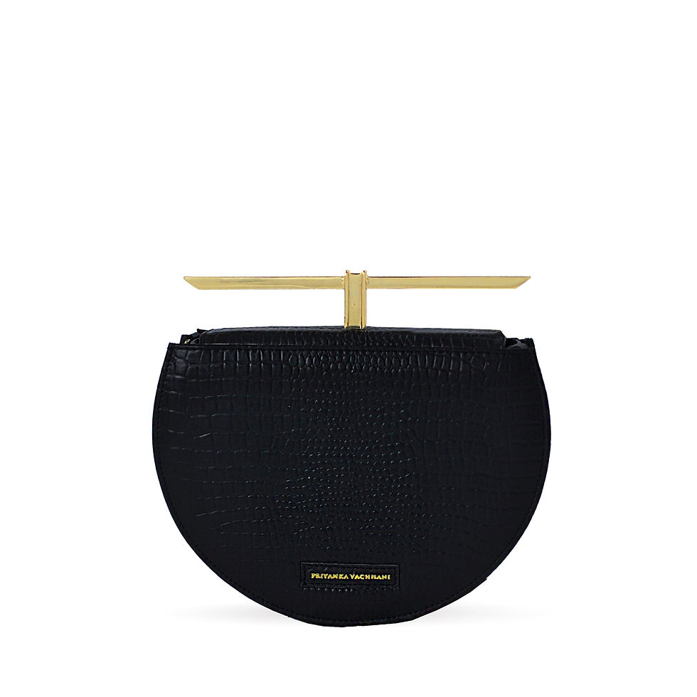 Thumbnail: THE CURVED JUSTICE BAG - BLACK