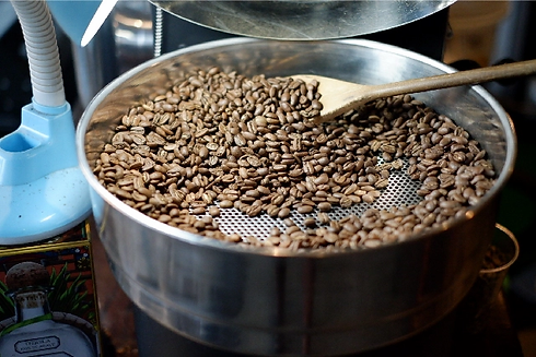 Coffee-Roaster-05.webp
