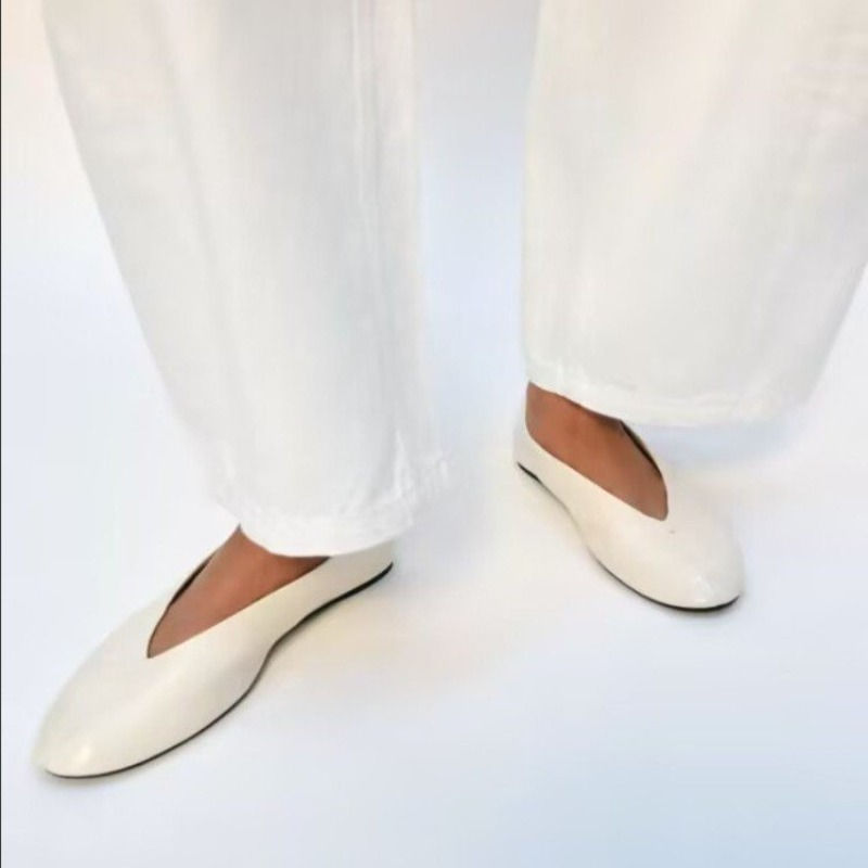 Thumbnail: 2026 New Women's Single Shoes Are Versatile, Soft Sole Is Comfortable, Non-slip,