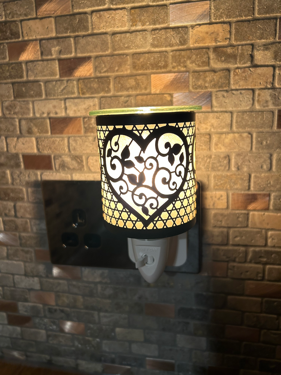 Thumbnail: Electric Wall Plug-in  Burner