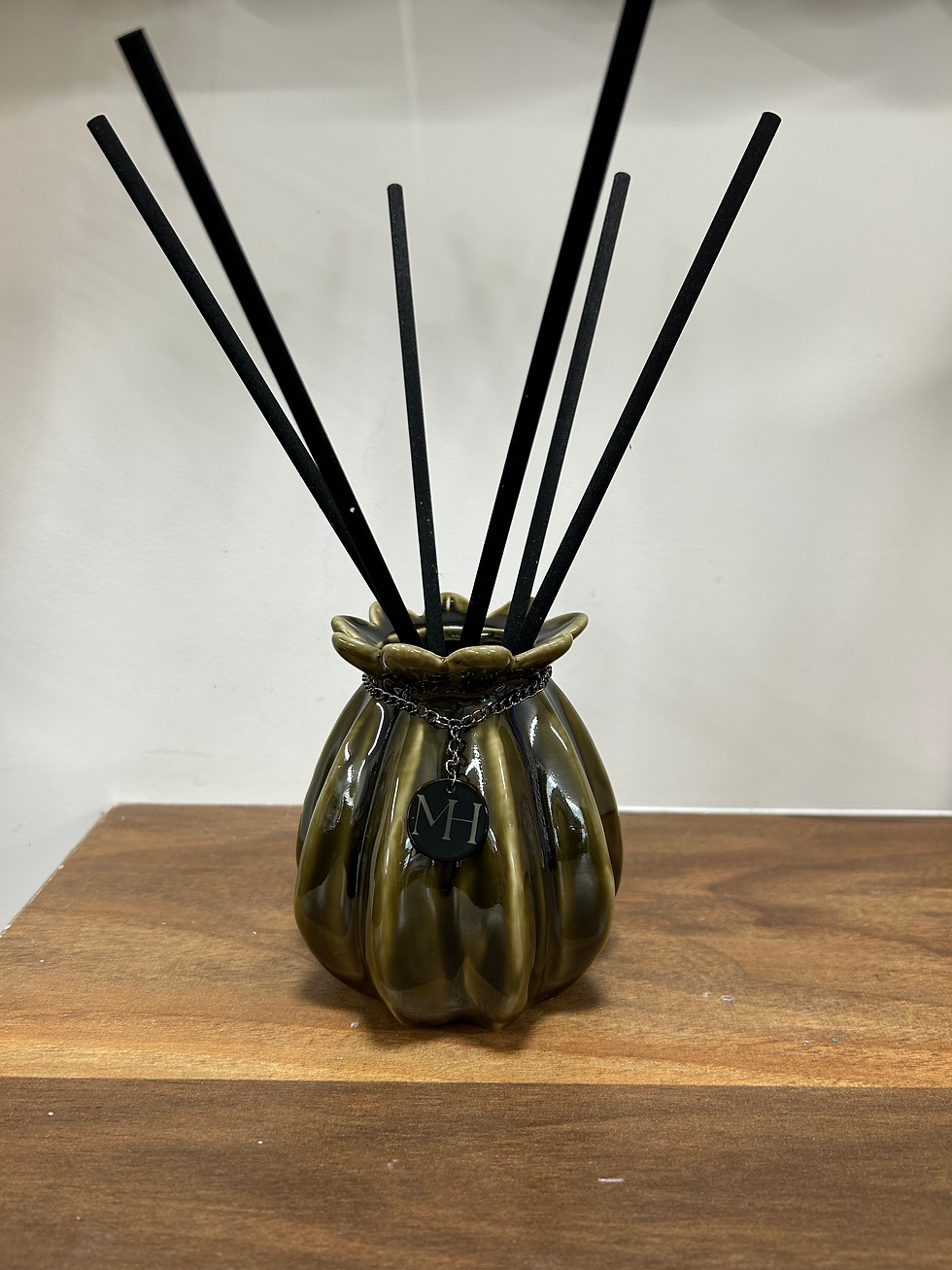 Thumbnail: Green Poppy Seed Diffuser