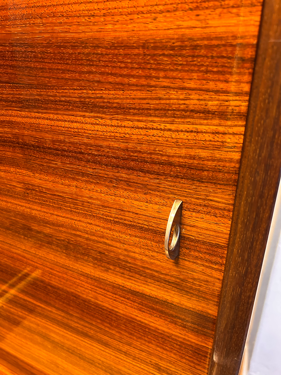 Miniaturbild: Highboard midcentury 1960er Palisander vintage Messingfüße Wohnzimmer Glas