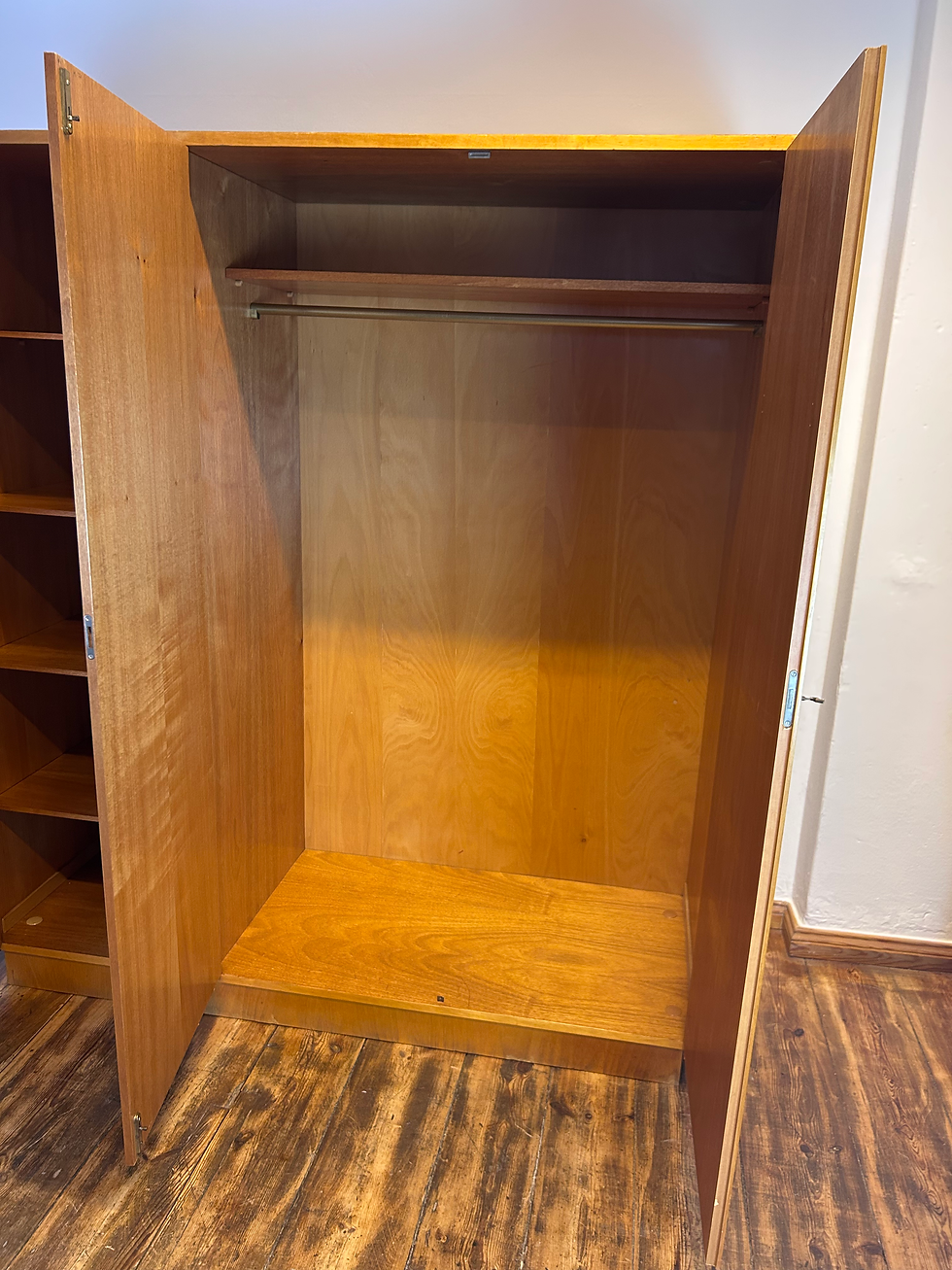 Miniaturbild: Kleiderschrank vintage DDR midcentury Kleiderstange 1960er Böden Birke