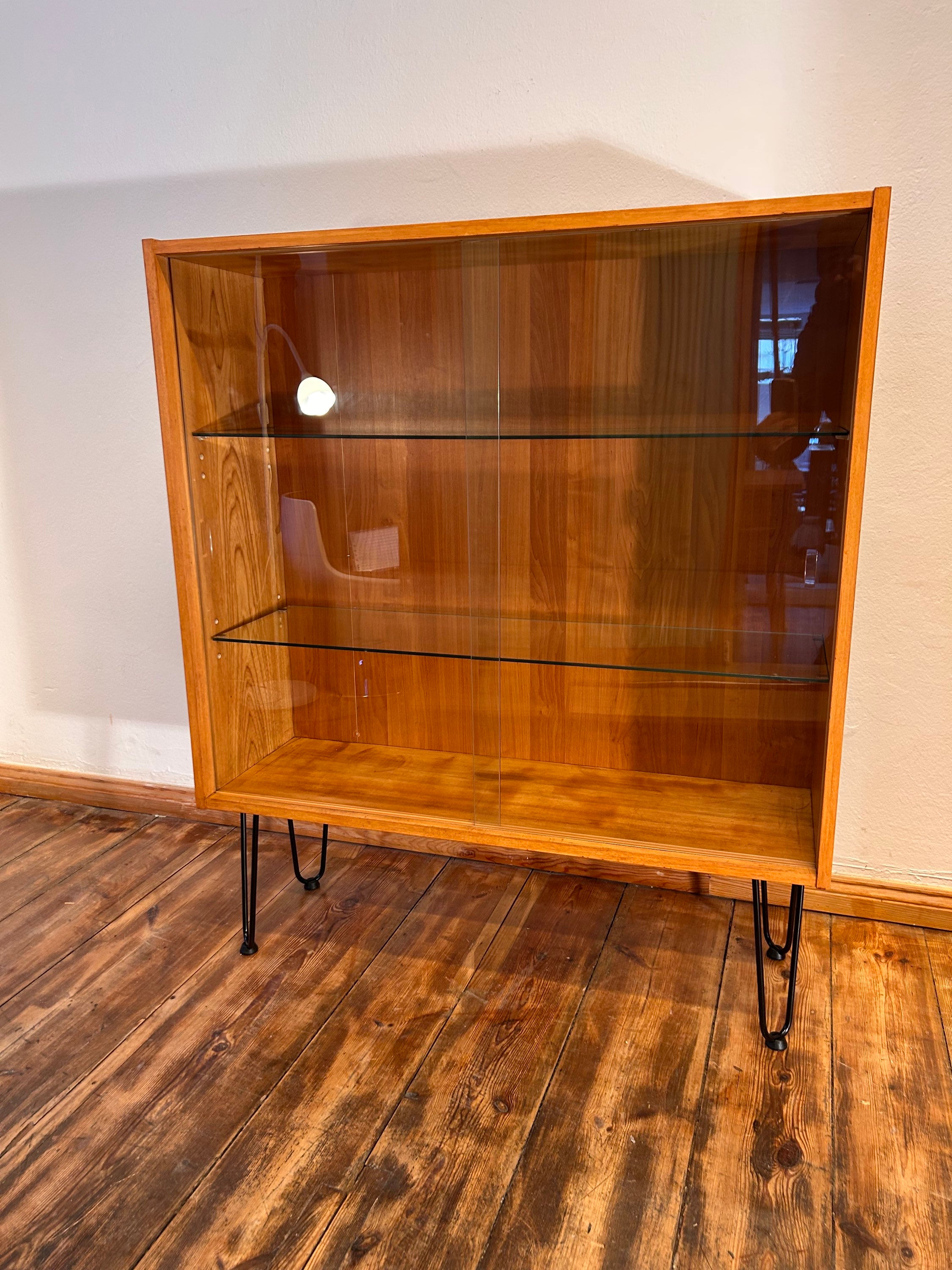 Vitrine Kommode Highboard vintage DDR Hellerau midcentury 1960er