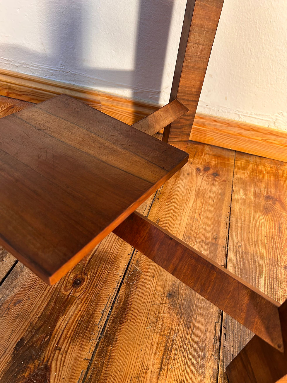 Miniaturbild: Couchtisch artdeco Vollholz vintage antik Bauhaus rund