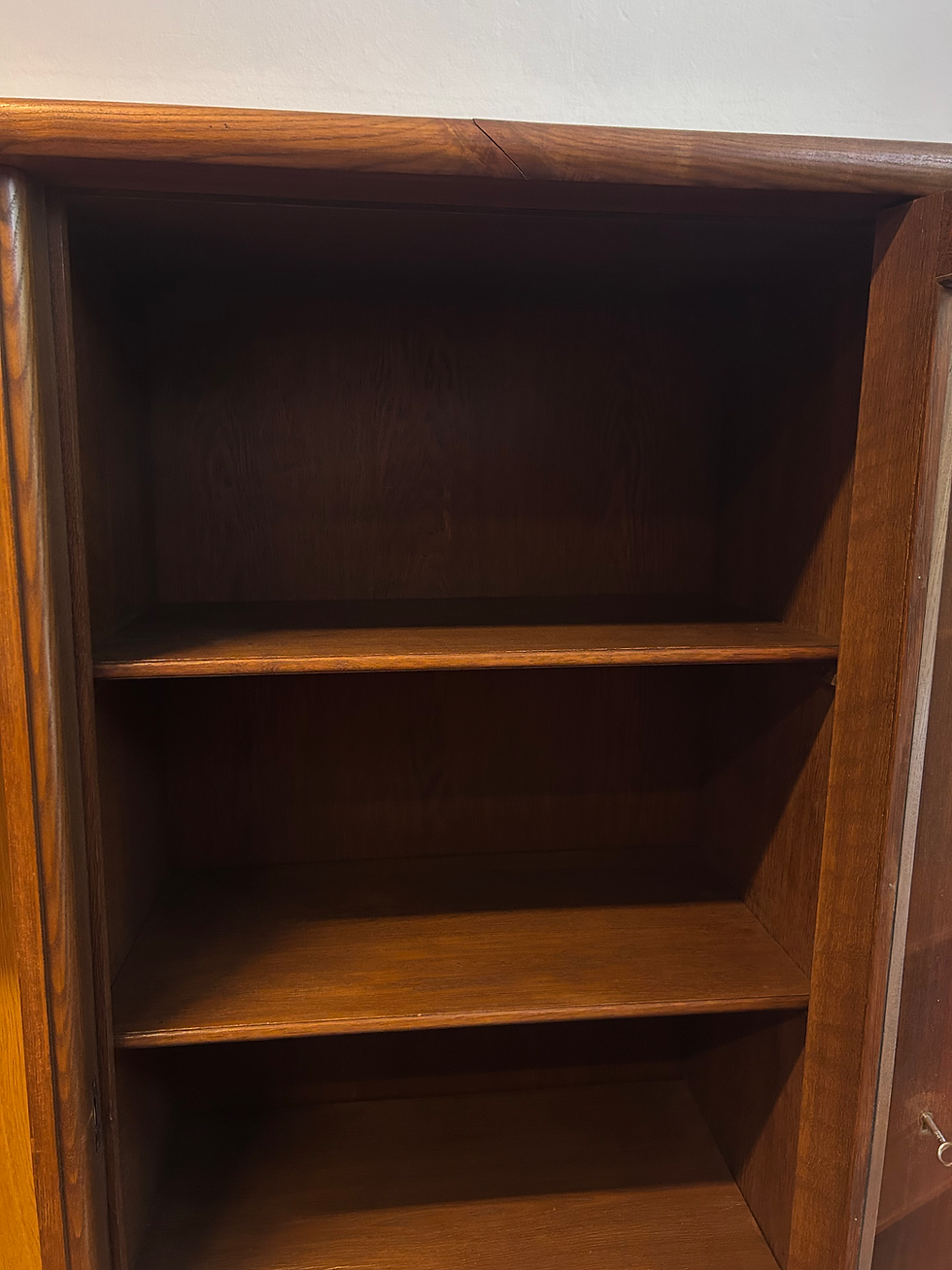 Miniaturbild: Kleiderschrank Wohnzimmerschrank Kleiderstange Vollholz 1950er Eiche