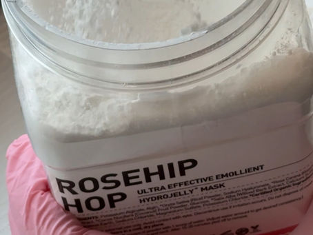 WAAROM EEN GEZICHTSBEHANDELING MÉÉR DOET DAN JE DENKT.