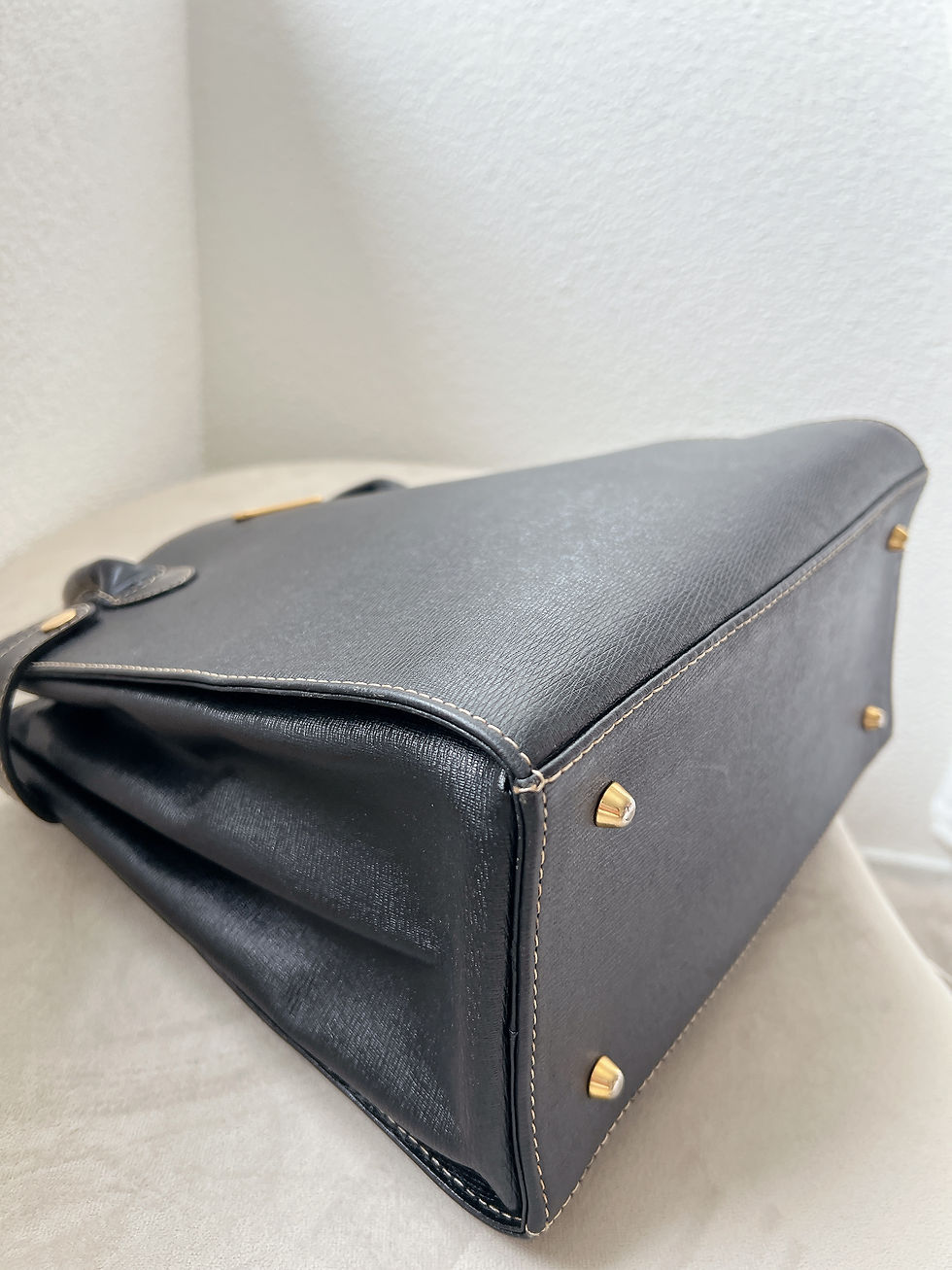 Thumbnail: Burberry Handbag