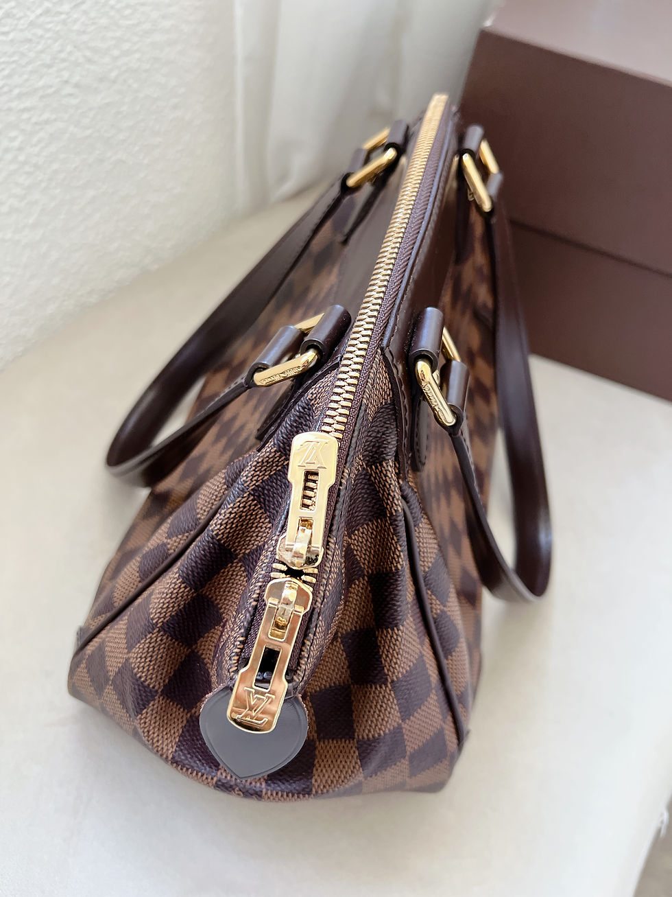 Thumbnail: Louis Vuitton Handbag Damier 