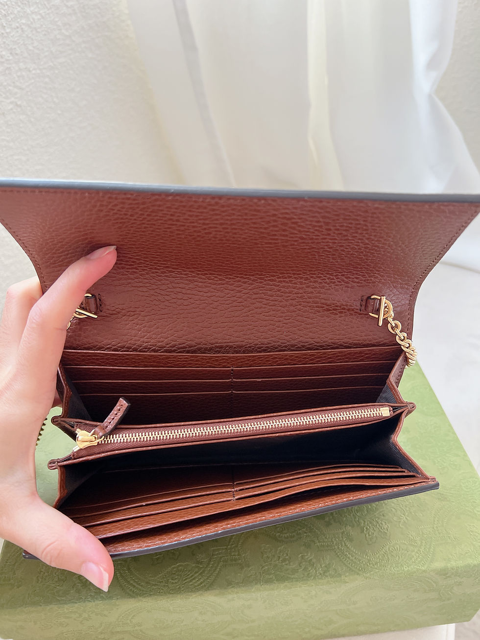 Thumbnail: Gucci Wallet On Chain