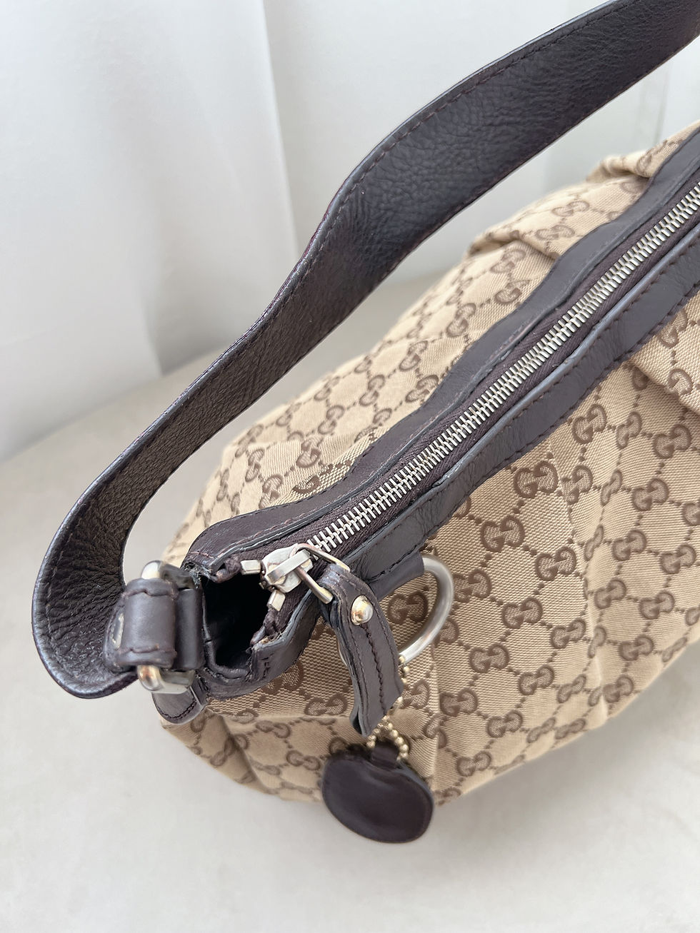 Thumbnail: Gucci Hobo Bag