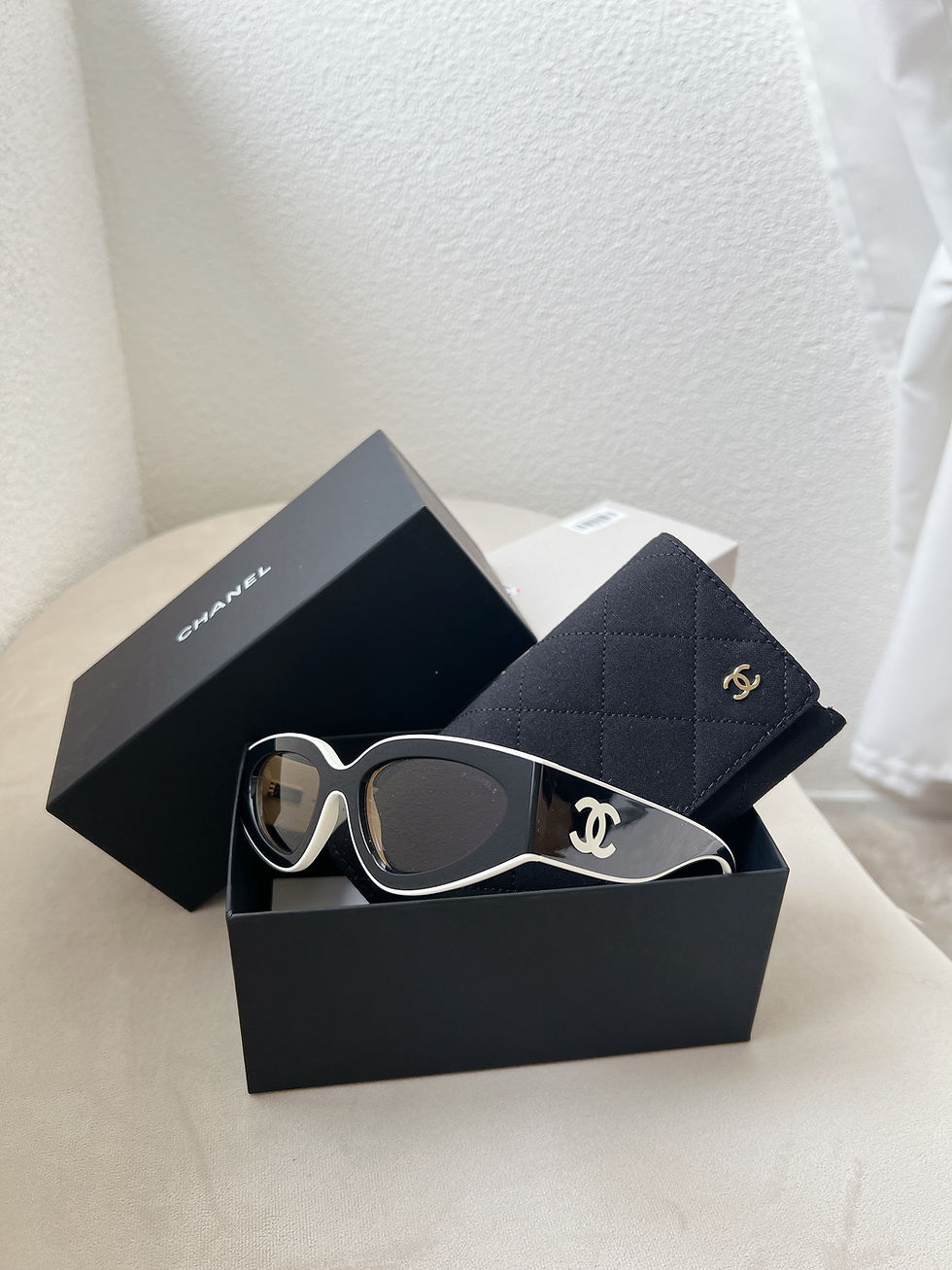 Thumbnail: Chanel CC Sunglasses 