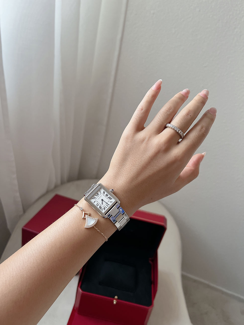 Thumbnail: Cartier Watch Tunk Must