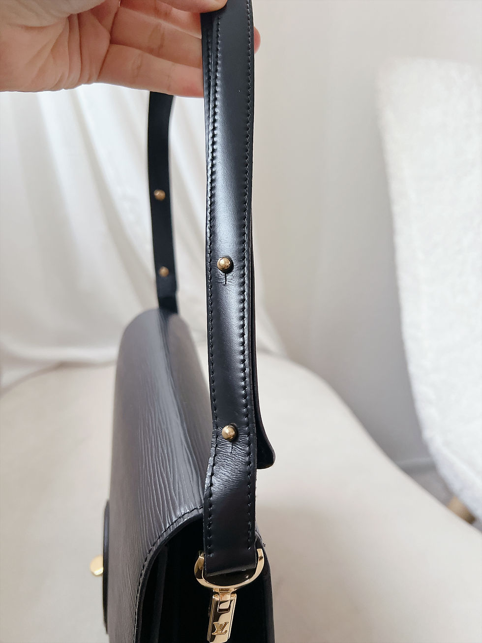Thumbnail: Louis Vuitton Epic Shoulder Bag