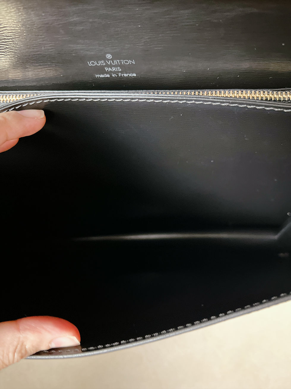 Thumbnail: Louis Vuitton Epic Shoulder Bag