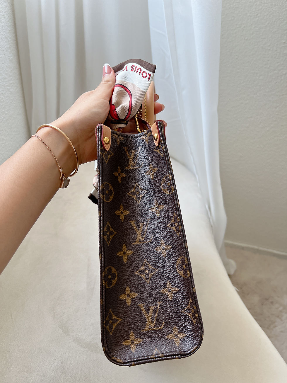 Thumbnail: Louis Vuitton Le Sac BB