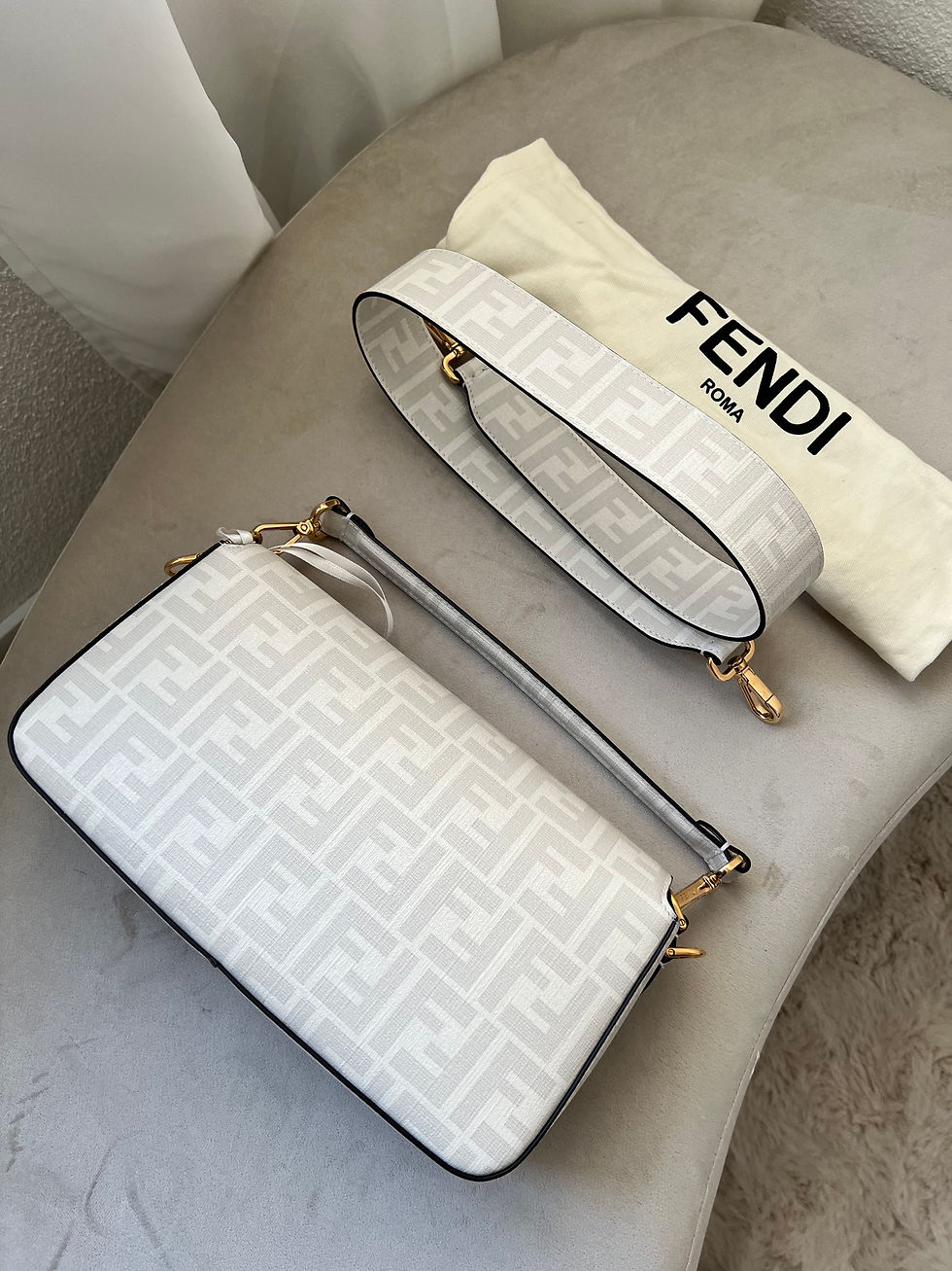 Thumbnail: Fendi Baguette Limited 