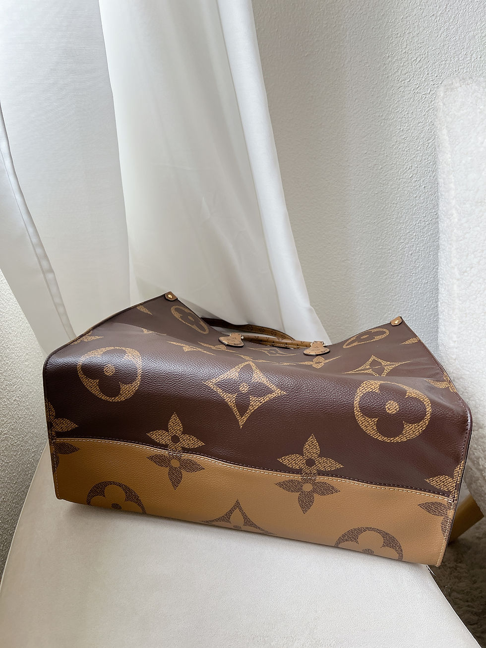 Thumbnail: Louis Vuitton On The Go GM