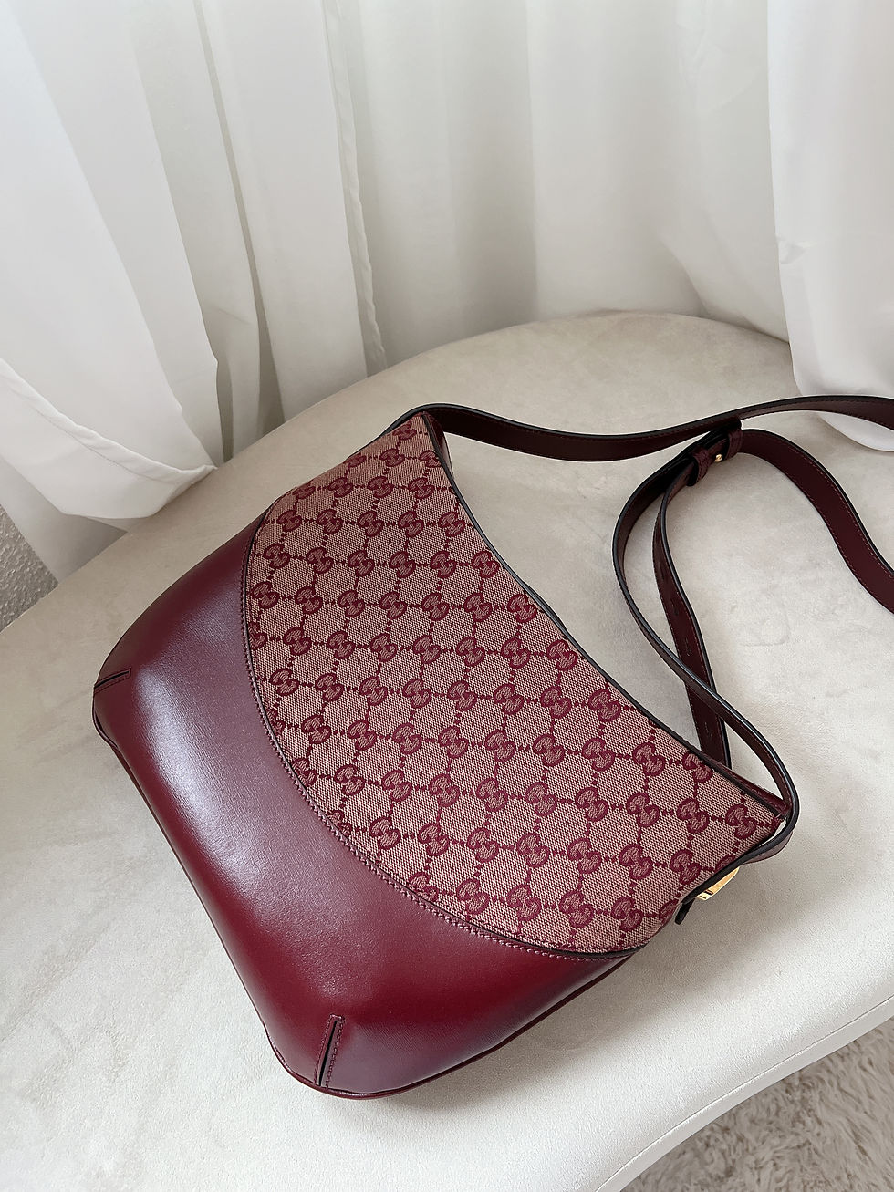 Thumbnail: Gucci Crossbody 