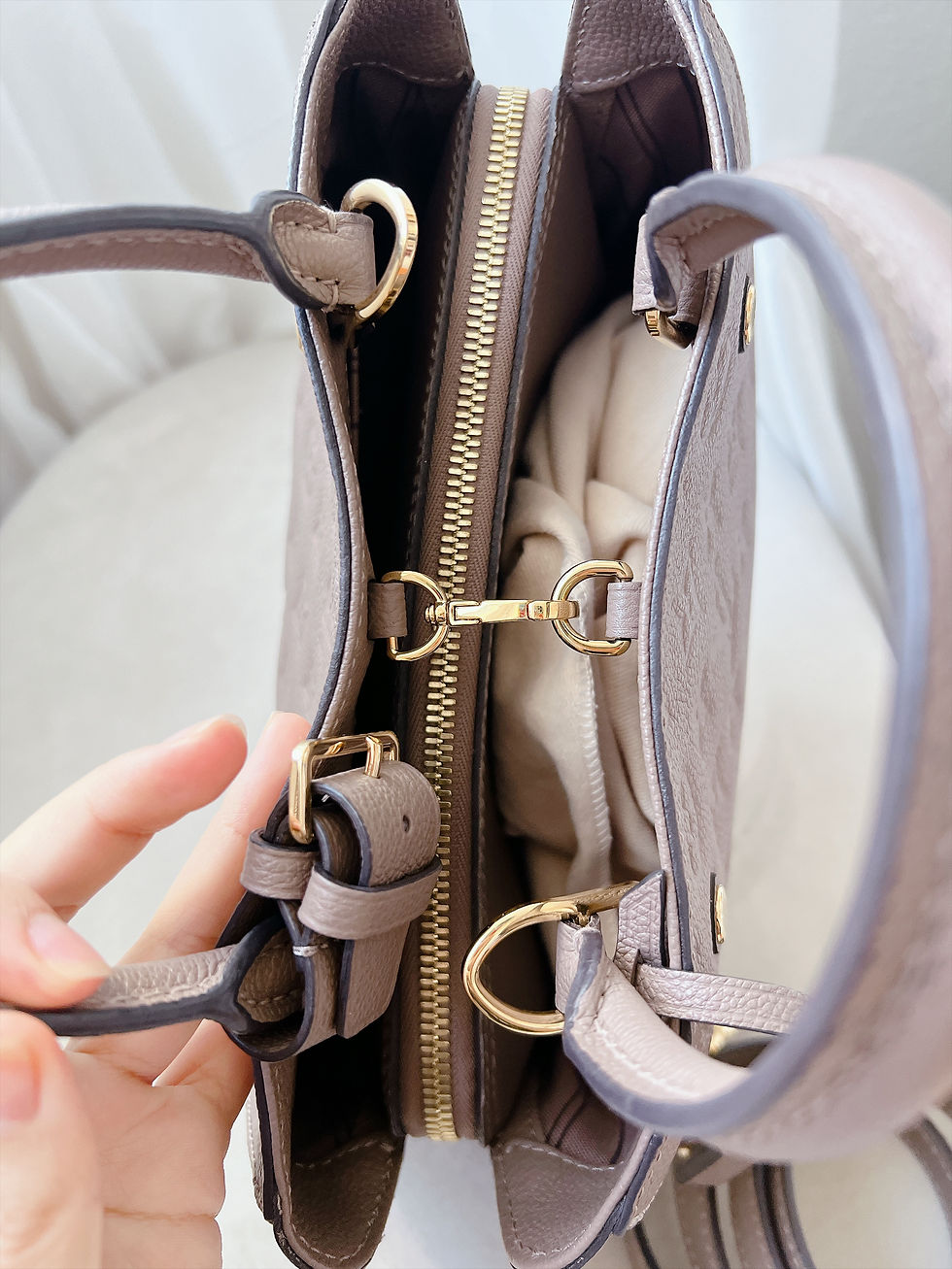 Thumbnail: Louis Vuitton Montaigne PM