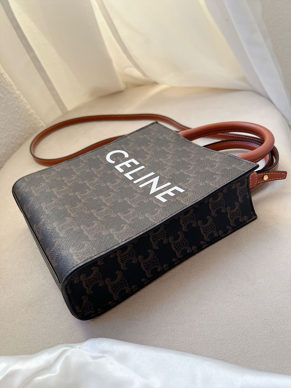 Thumbnail: Celine Phone Bag