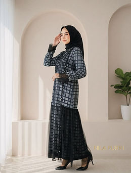 Simple yet elegant for Eid ✨Jasmina satin dress with square pattern and outerDilengkapi ou