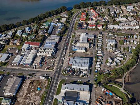 LEADERSHIP STARTS AT THE TOP