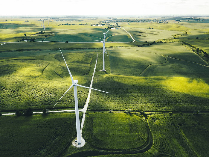 wind-turbine-in-iowa-1142855625_1185x888