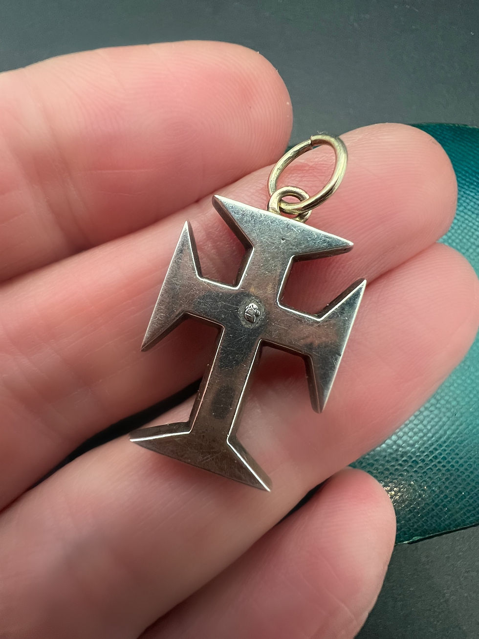 Thumbnail: Portuguese Cross