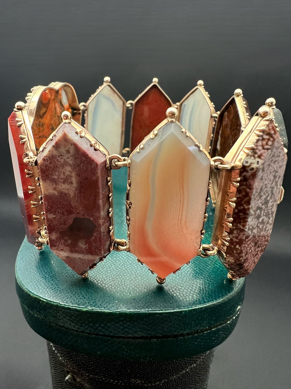 Thumbnail: Georgian Agate Bracelet