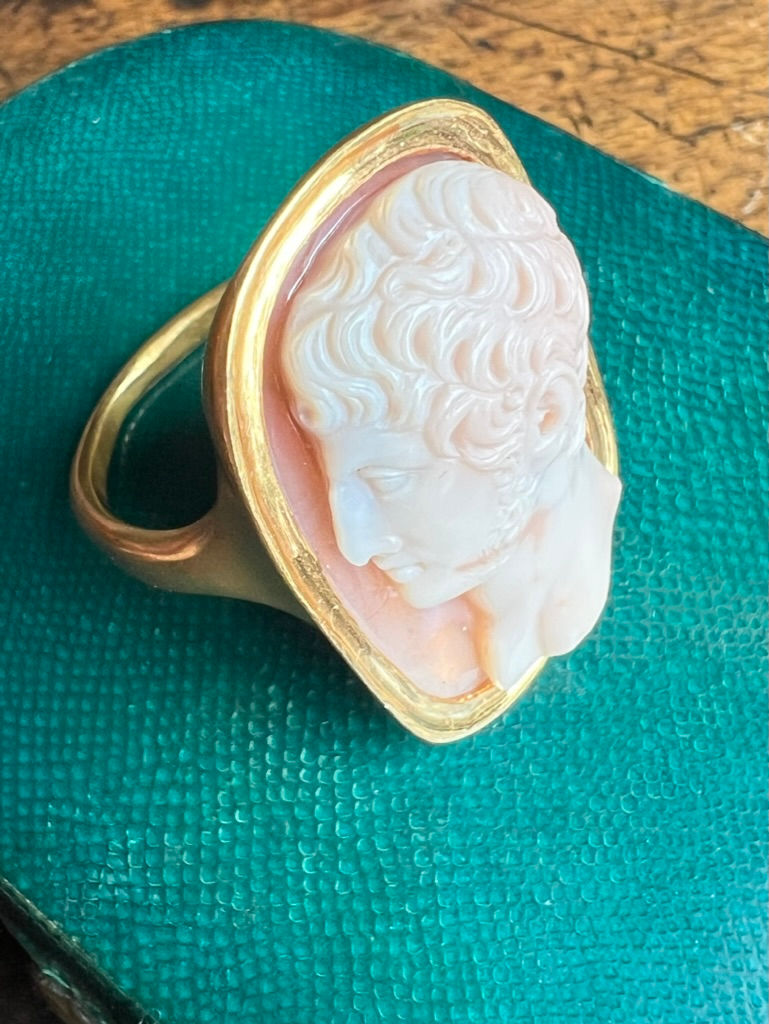 Thumbnail: Princely Cameo