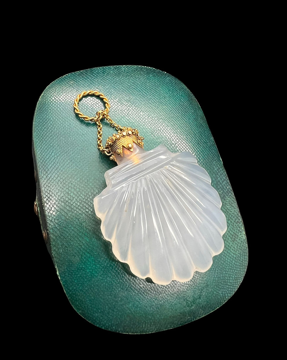 Georgian Scallop Scent Bottle