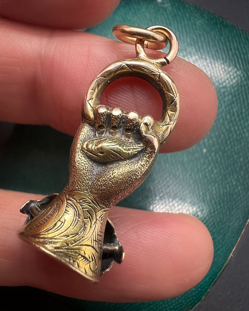 Thumbnail: Georgian Hand Pendant